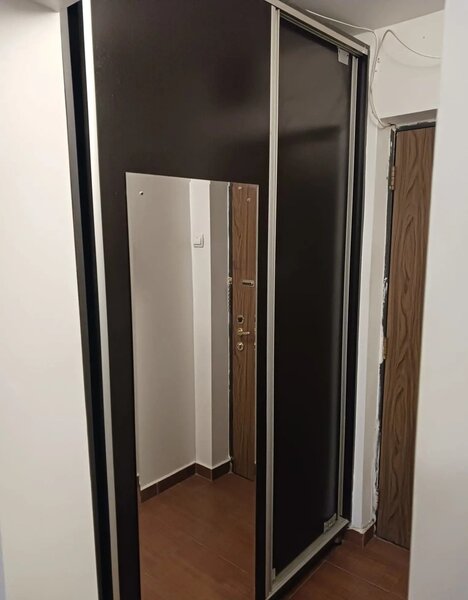 Titan, Bd. 1 Decembrie 1918, Faur, bloc reabilitat, fara risc seismic