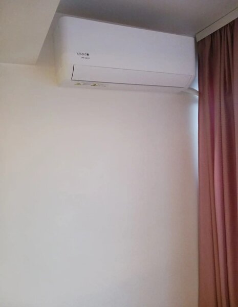 Titan, Bd. 1 Decembrie 1918, Faur, bloc reabilitat, fara risc seismic